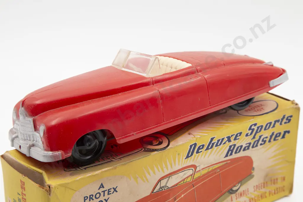 Boxed Made in NZ By Plastic Moulders (NZ) Ltd Image 1++