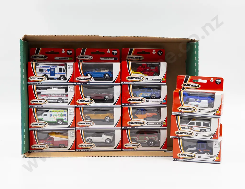 Boxed as New Matchbox Mattel Wheels 1-75 Series Image 1++