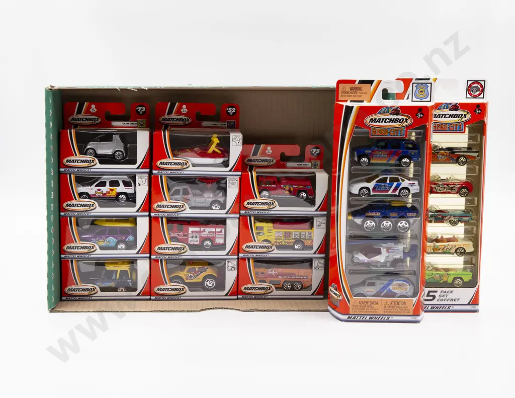 Boxed as New Matchbox Mattel Wheels 1-75 Series Image 1++