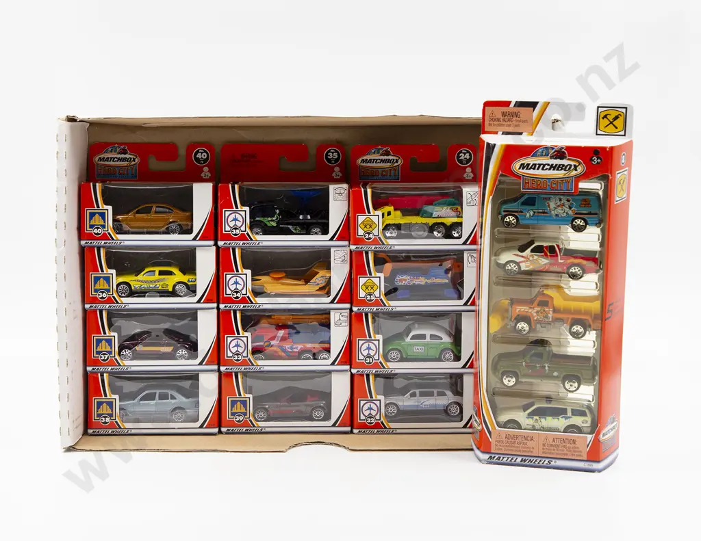 Boxed as New Matchbox Mattel Wheels 1-75 Series Image 1++