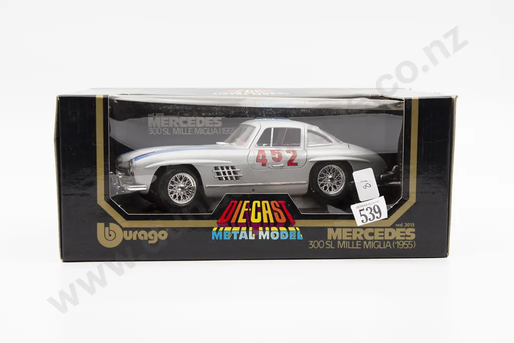 Boxed as New Burago 1:18 Scale Image 1++