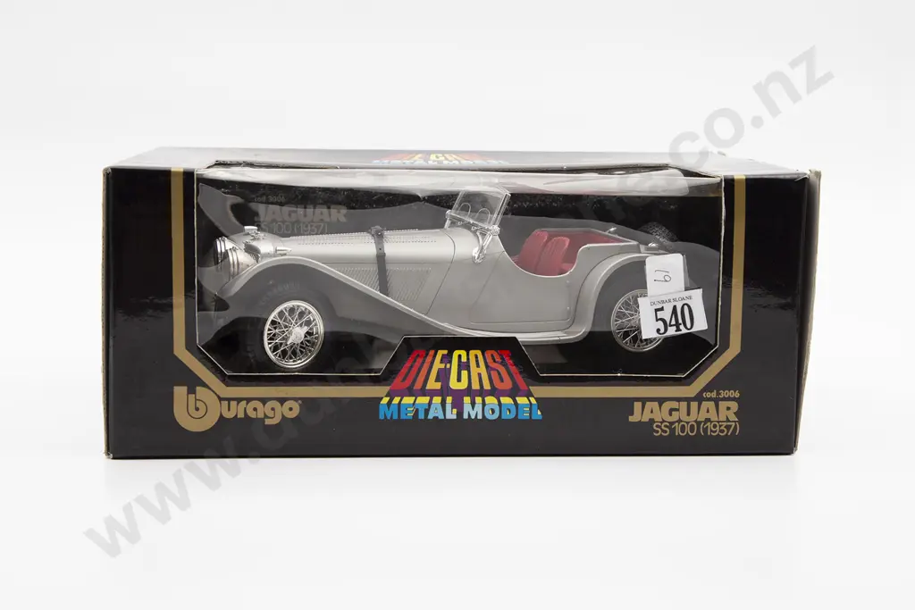 Boxed as New Burago 1:18 Scale Image 1++