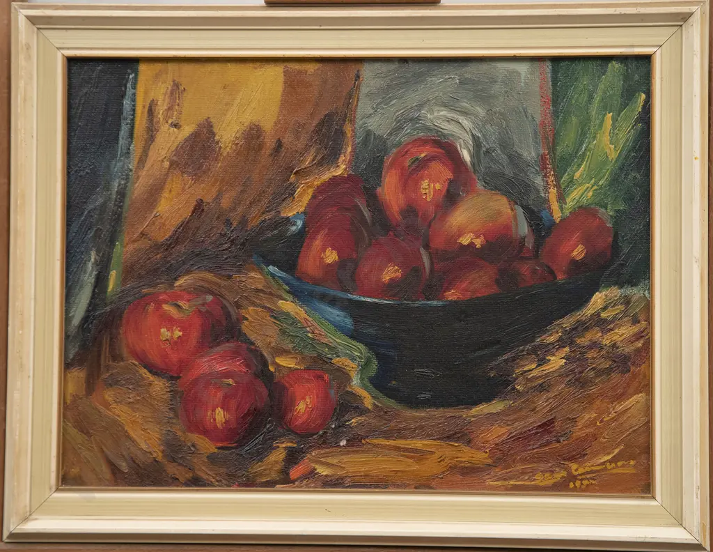Sam Cairncross (1913-76) - Still Life (Apples) Image 1++