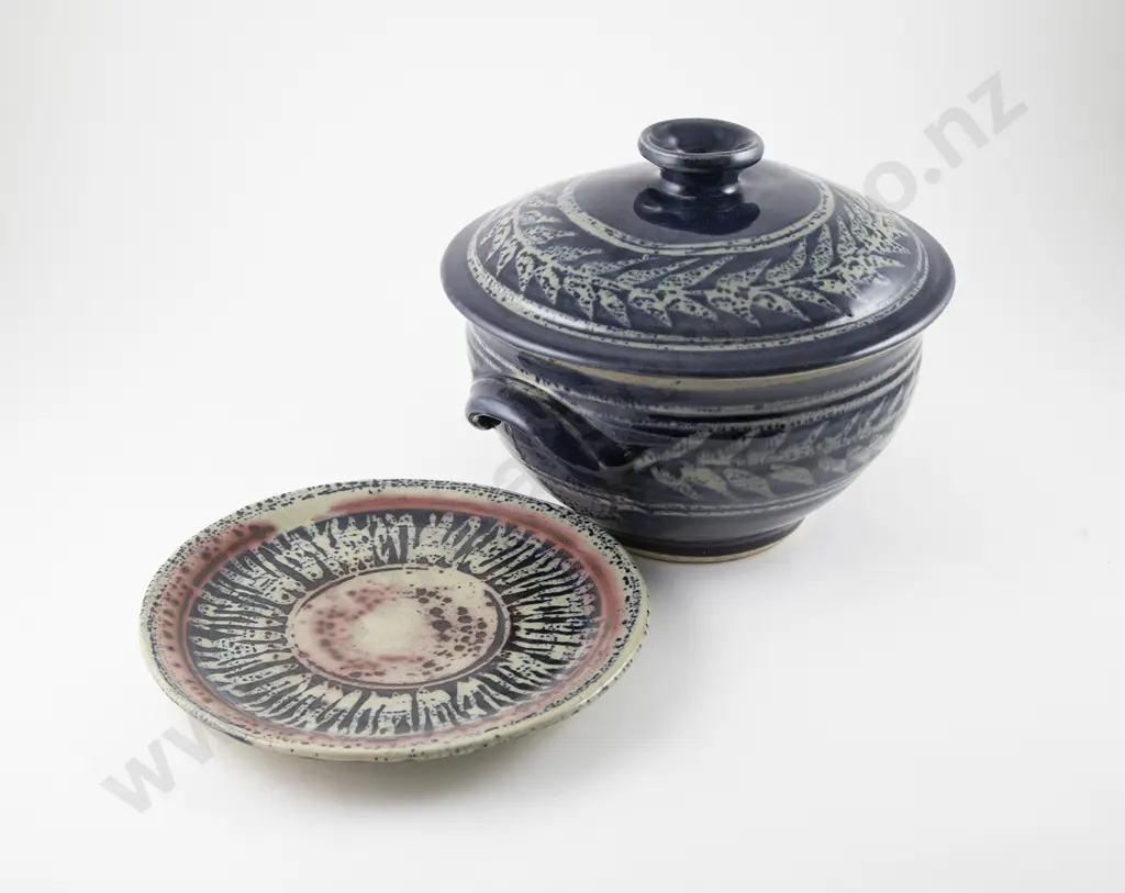 Mirek Smisek Lidded Casserole & Plate Image 1++