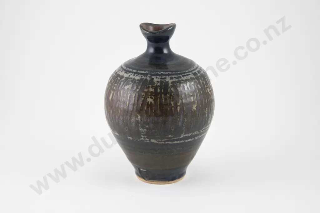 Mirek Smisek Specimen Vase Image 1++
