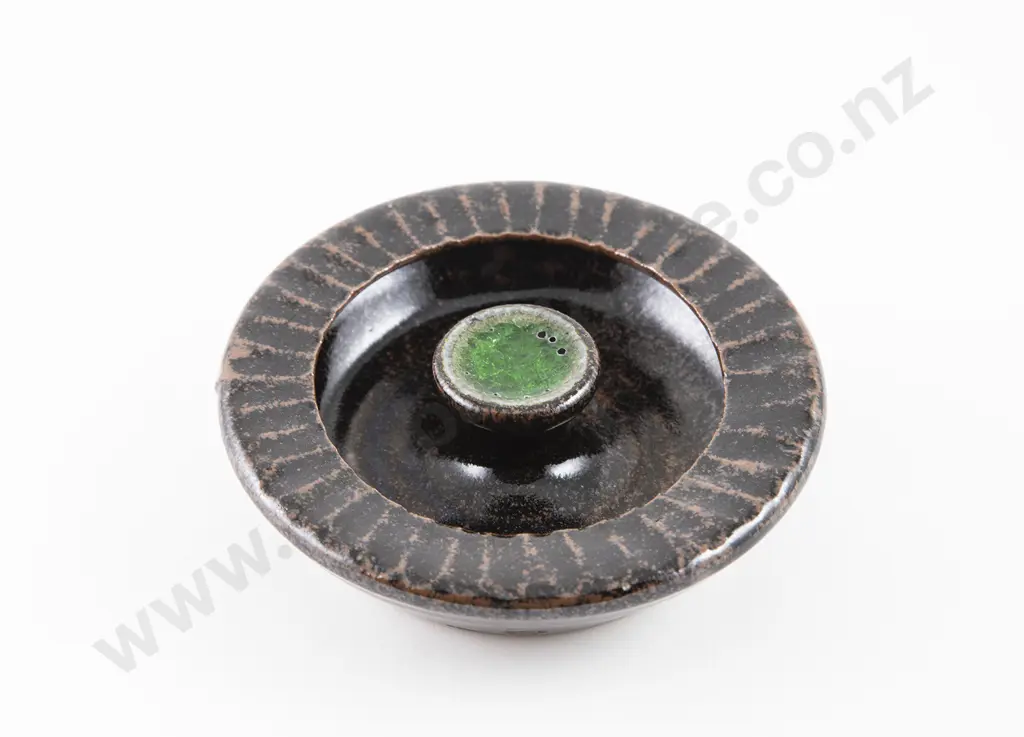 Mirek Smisek Ashtray Image 1++