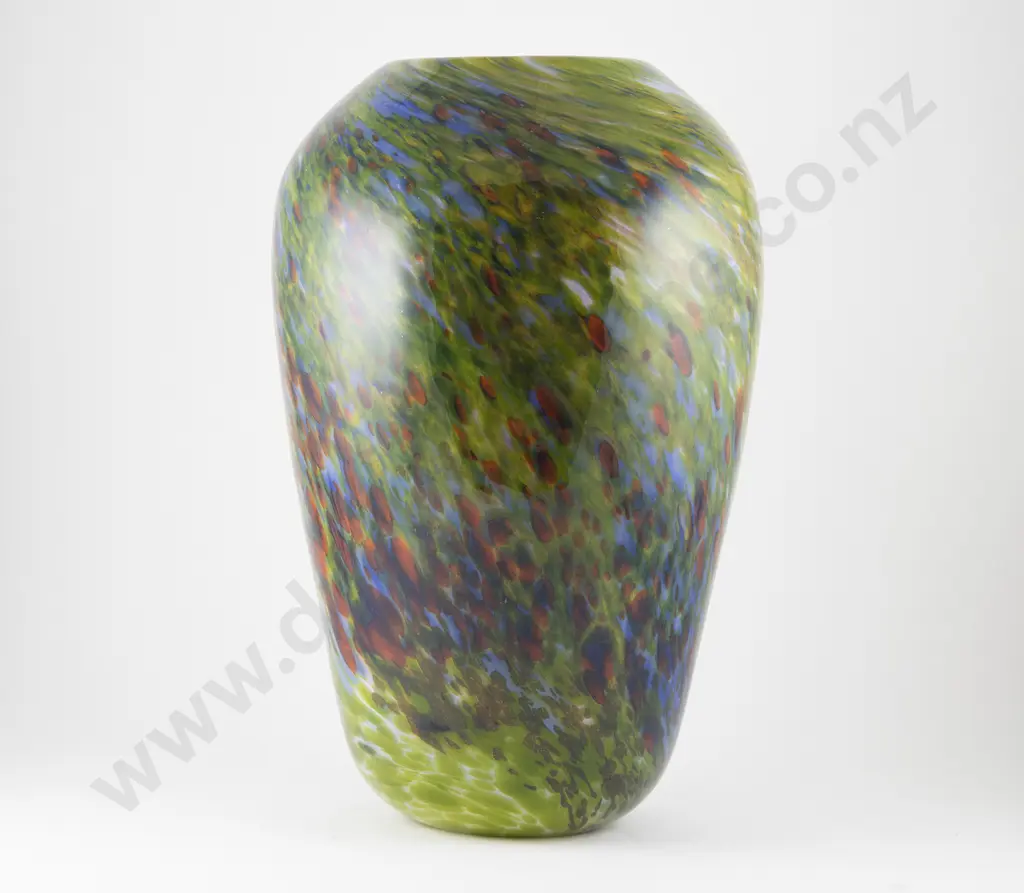 Garry Nash Large Handblown Glass Vase Image 1++