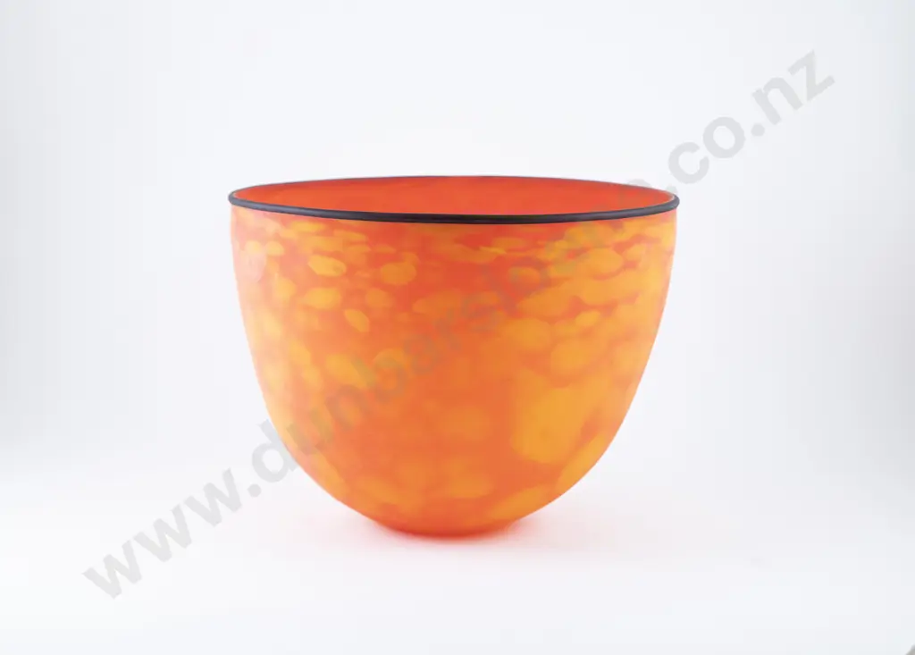 Garry Nash Studio Glass Large Table Bowl Image 1++