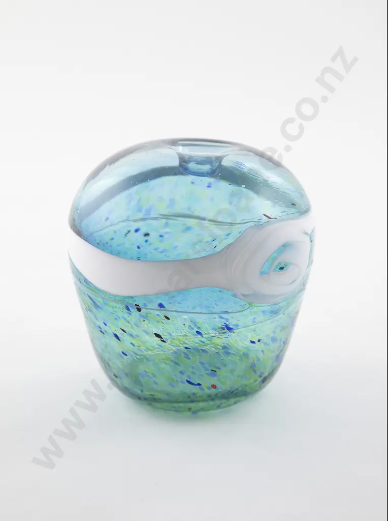 Peter Goss (Australian) Art Glass Vase Image 1++