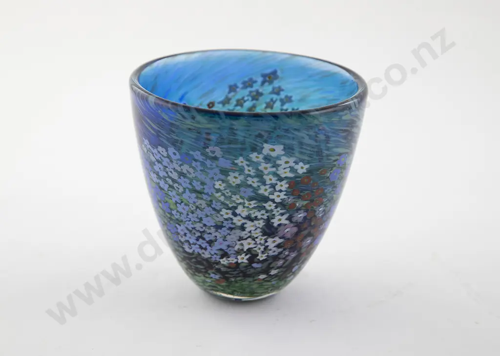 Peter Raos Art Glass Monet Spring Vase Image 1++