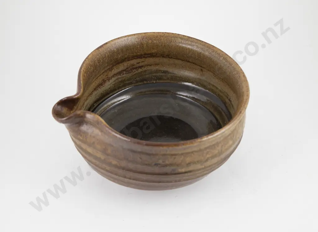 Len Castle Large Pouring Bowl Image 1++