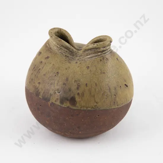 Len Castle Pinched Rim Vase