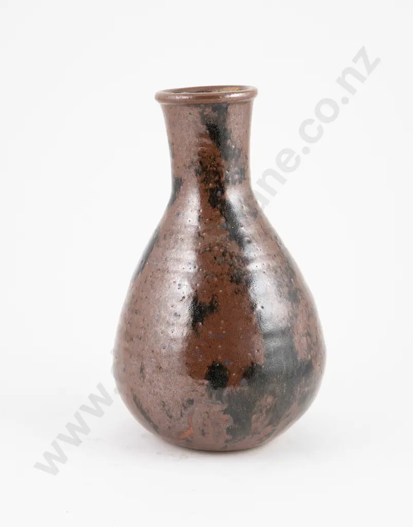 Len Castle Beaker Vase Image 1++