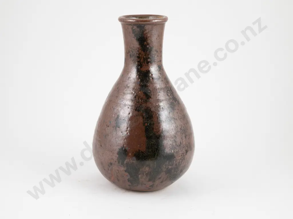 Len Castle Beaker Vase Image 1++