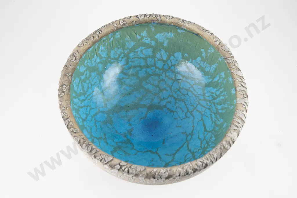 Len Castle Deep Bowl Image 1++
