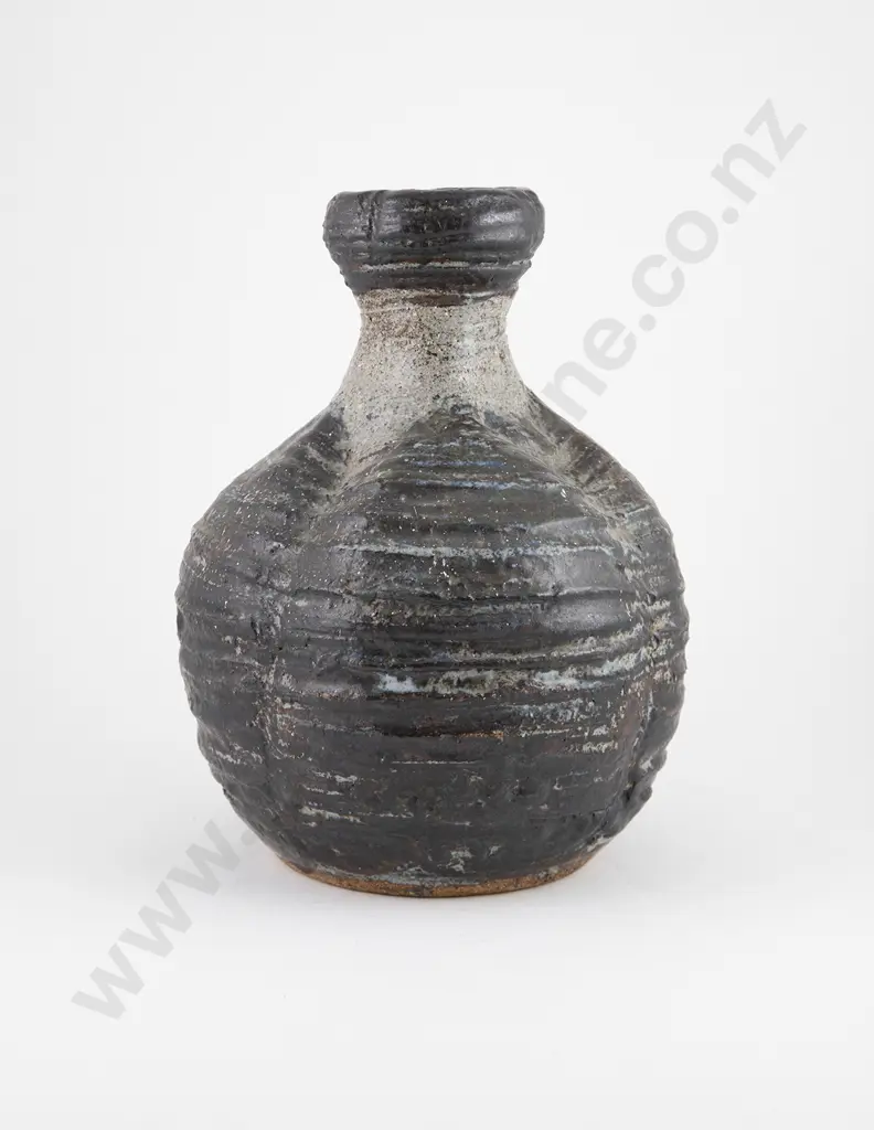 Len Castle Large Stoneware Vase Image 1++