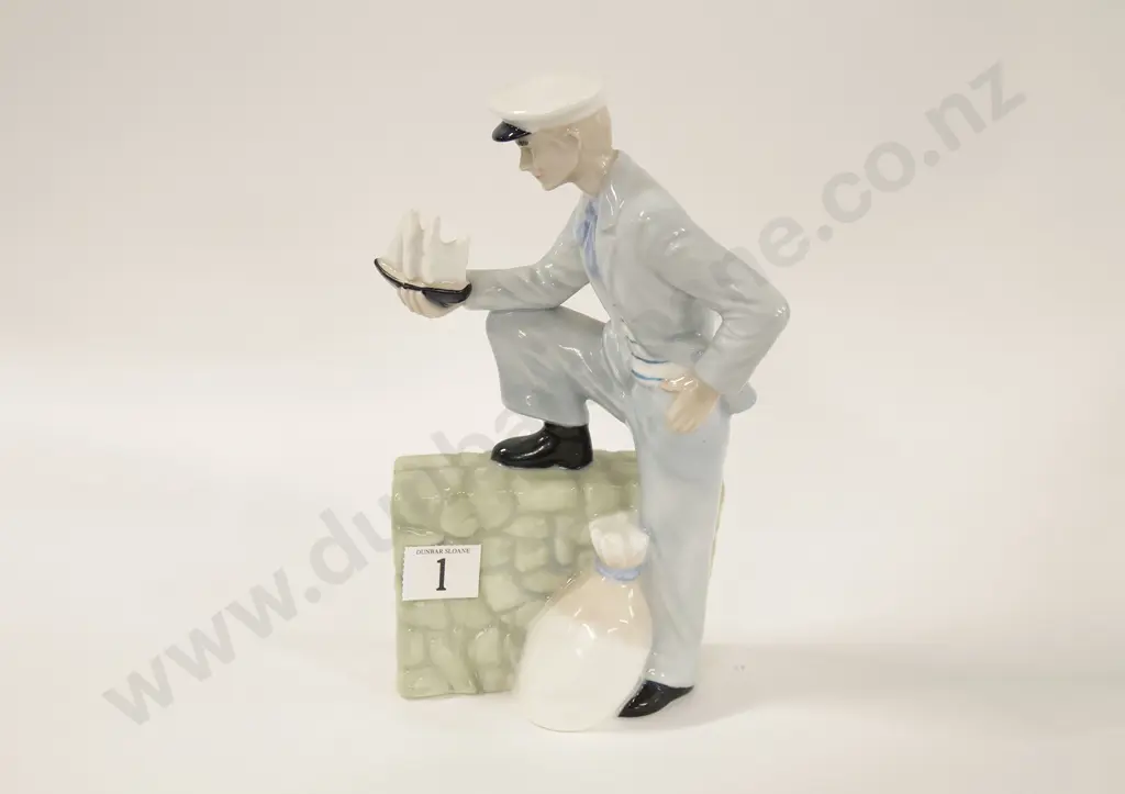 RD Reflections Figure "Traveler's Tale" Image 1++