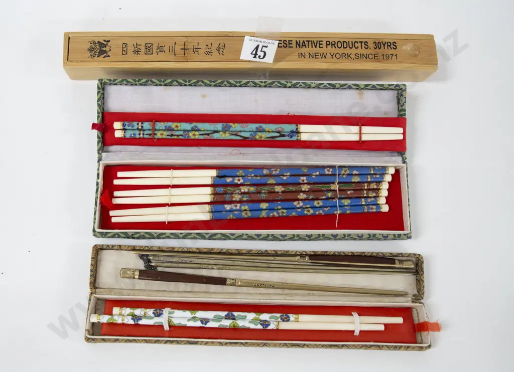 Quantity Of Assorted Chopsticks Including Cloisonné Image 1++