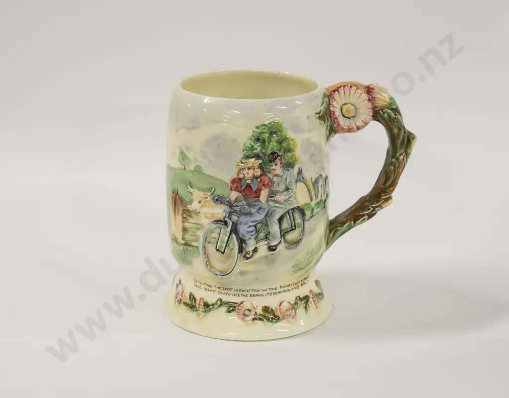 Crown Devon Musical Mug "Daisy Bell" Image 1++