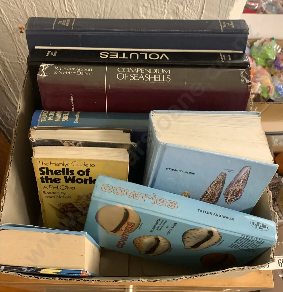 Box Of Shell Reference Books Image 1++
