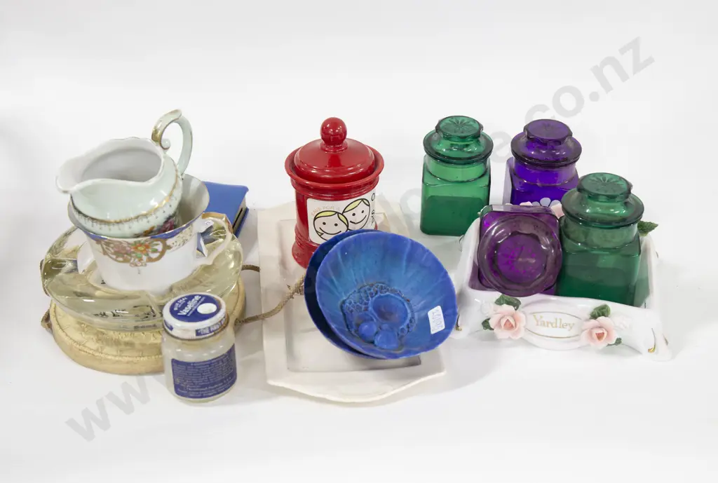 Small Box Of Assorted Including Ashtray Image 1++