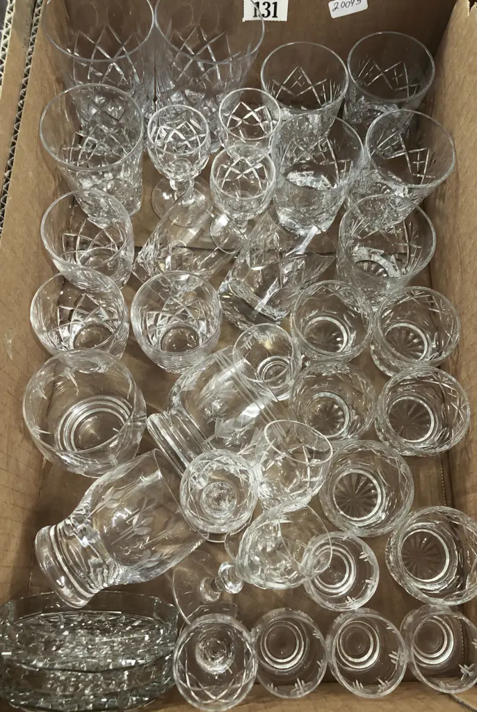Quantity Of Assorted Glass And Crystal Drinking Glasses Image 1++