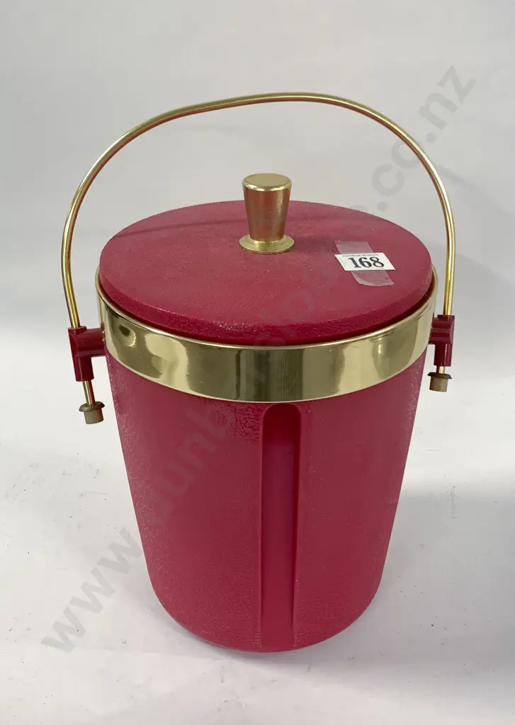 Modern Ice Bucket Image 1++