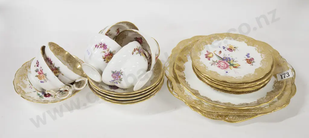 Hammersley Gilt And Floral Decorated Part Tea Service Image 1++