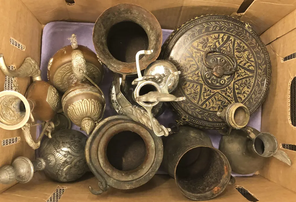 Box Of Assorted Metalware Including Planter Image 1++