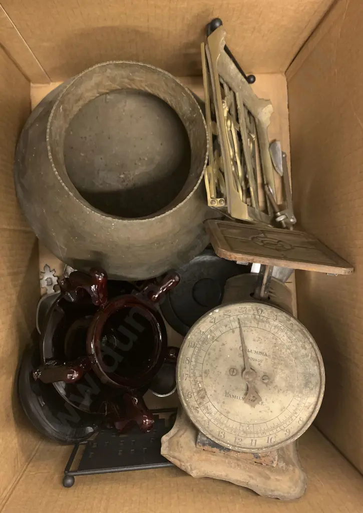 Box Of Assorted Metalware And Plant Stands Etc. Image 1++