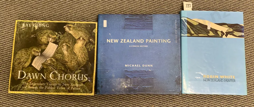 Three NZ Art Reference Volumes Image 1++