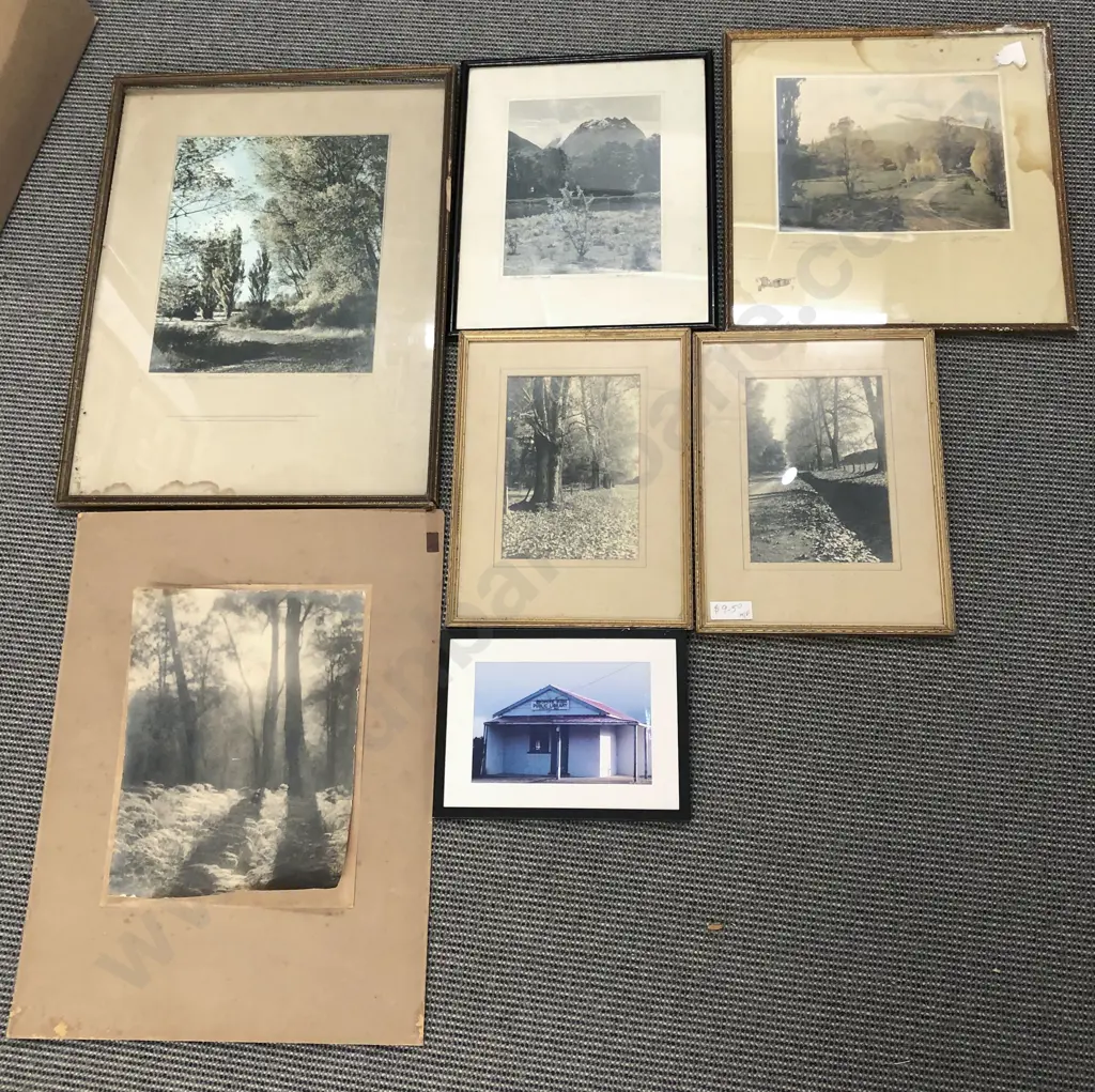 Box Of Prints And Photographs Image 1++