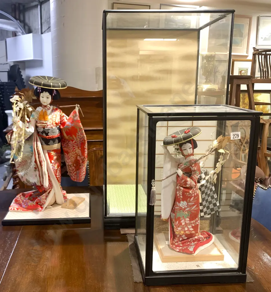 Two Japanese Geisha Dolls with Glazed Display Cases Image 1++
