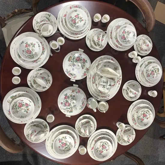 Large Wedgwood Floral Dinner Service