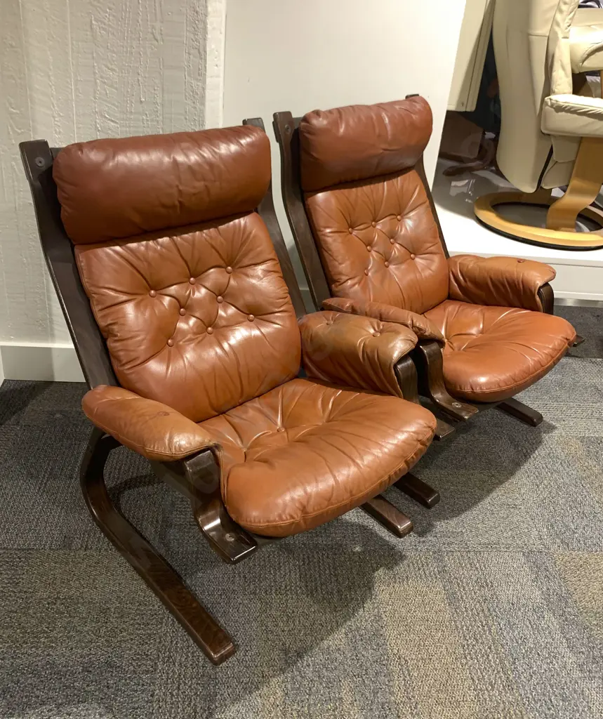 Pair Scandinavian Style Mid C20th Design Leather Arm Chairs Image 1++