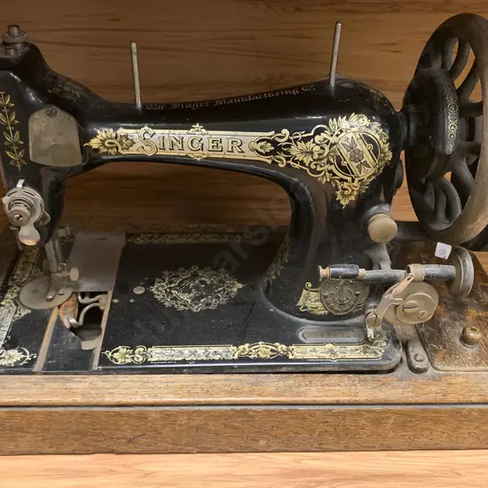 Cased Singer Sewing Machine