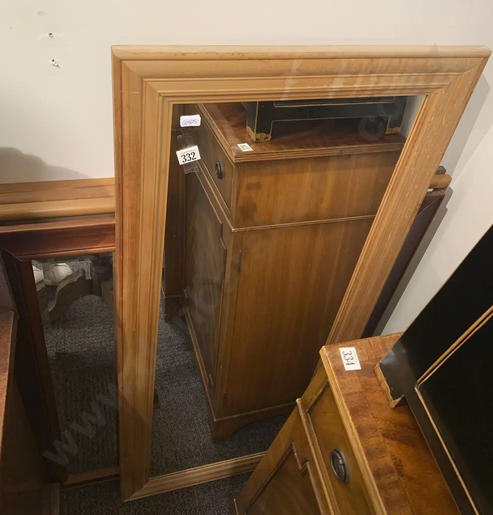 Five Modern Wall Mirrors Image 1++