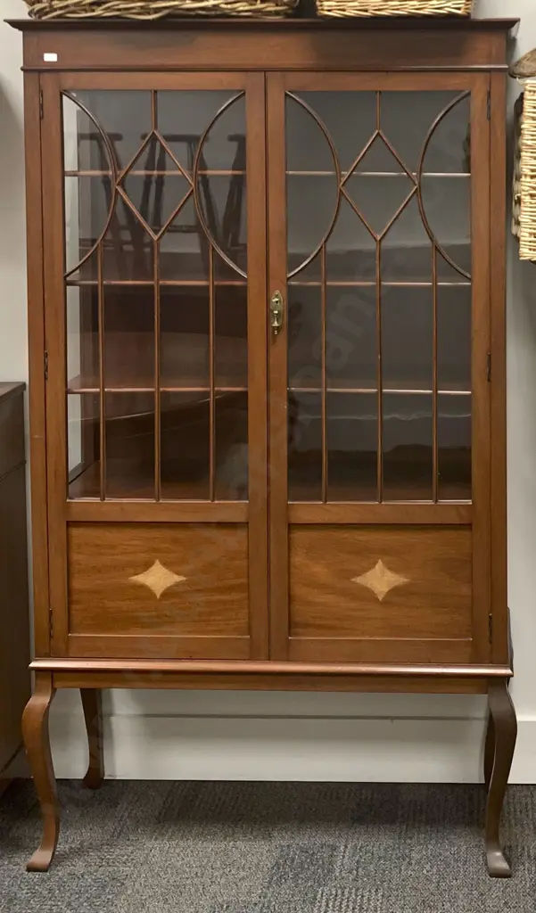 Edw. Mahogany Display Cabinet Image 1++