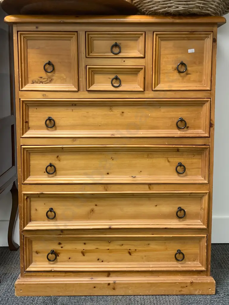 Pine Scotch Chest Image 1++