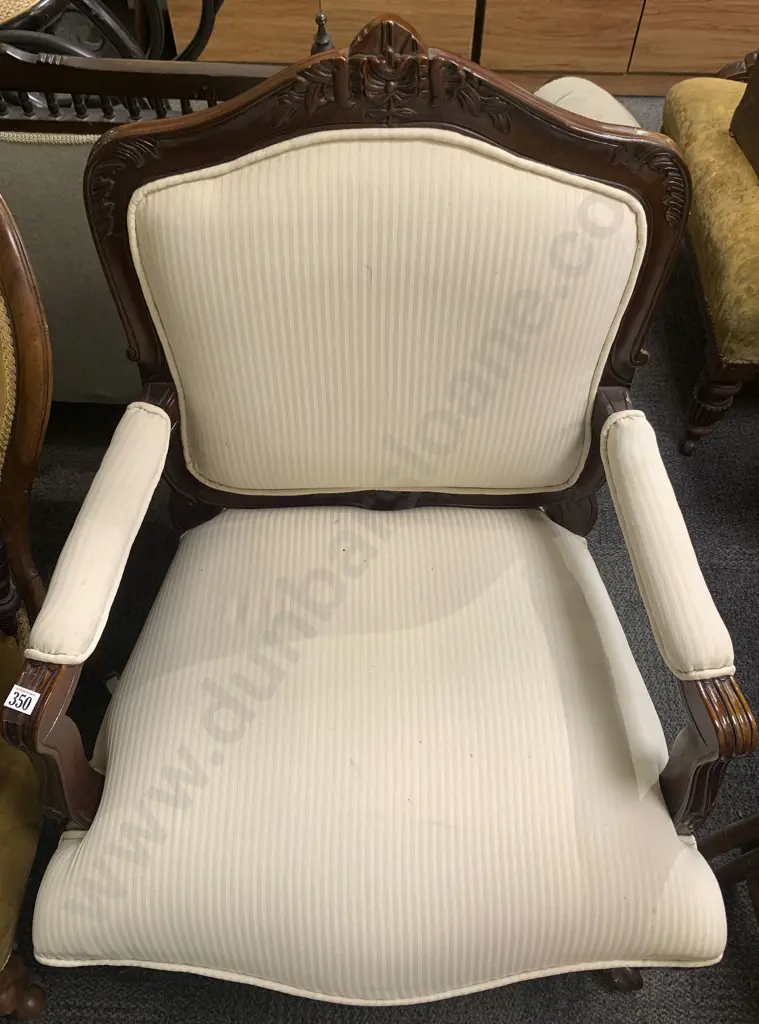 Reproduction Open Arm Chair Image 1++