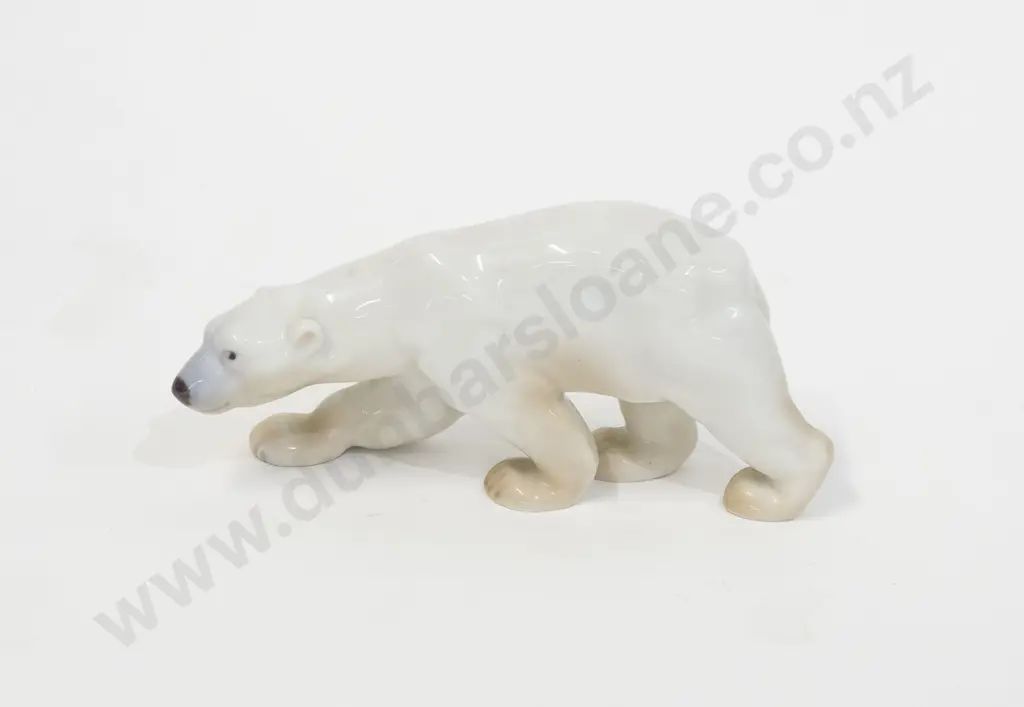 B&G Polar Bear Image 1++