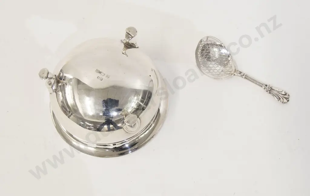 S/S Sugar Bowl and Spoon Image 1++