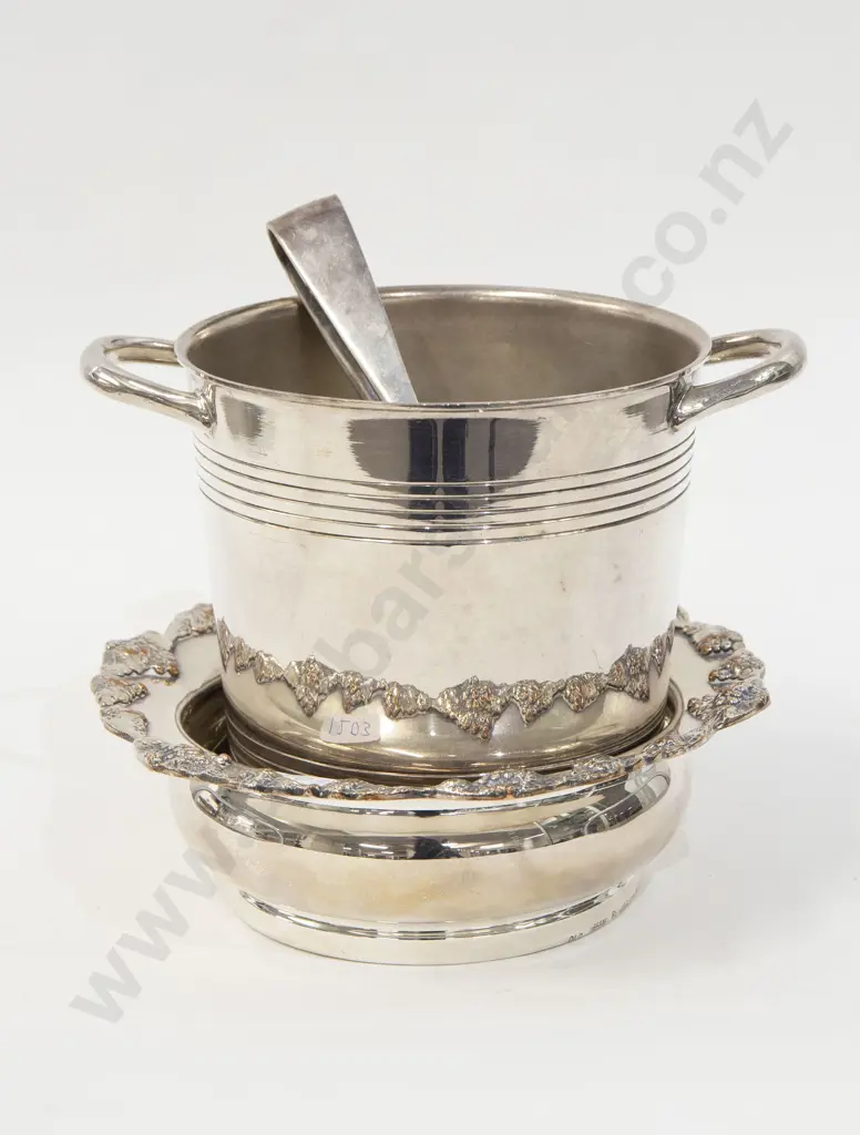 Small S/P Ice Bucket together with Wine Coaster Image 1++
