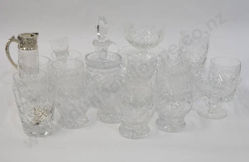 Lot of Assorted Crystal Glasses Etc Image 1++