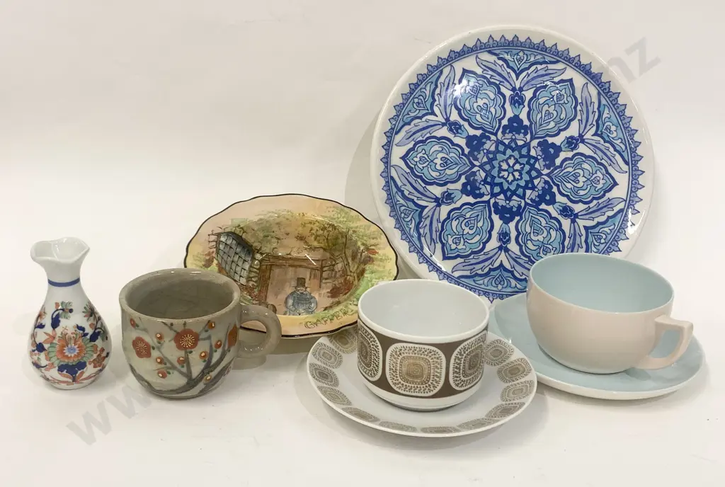 Box Qty of Assorted China Including RD Image 1++