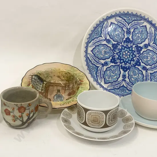 Box Qty of Assorted China Including RD