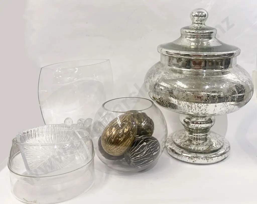 Box of Assorted Decorative Glassware Image 1++