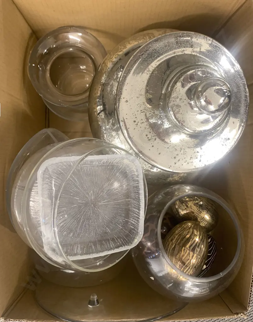 Box of Assorted Decorative Glassware Image 1++