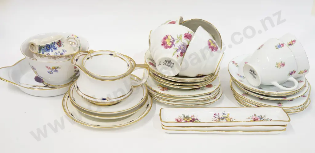Box of Assorted Fancy Tea China Including Hammersley and Royal Worcester Image 1++