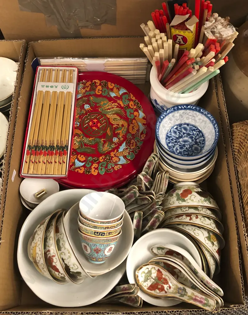 Qty of Chinese Ceramics and Assorted Image 1++